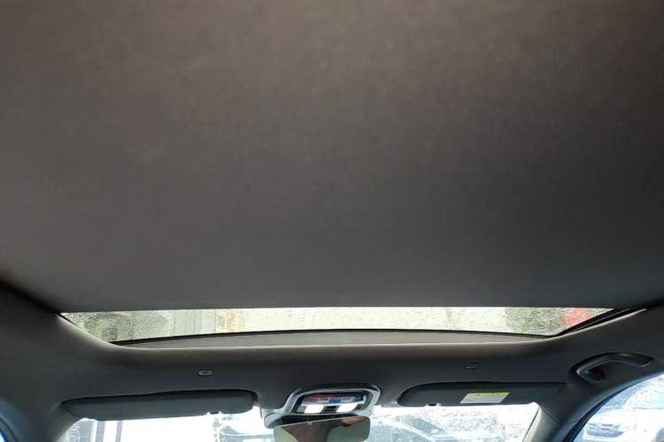 Used Deepal S07 2024 215Max Range-Extended Version Headliner