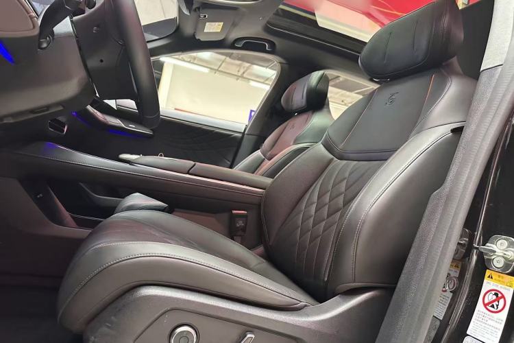 Used Deepal S07 2024 121Max Glory Edition Interior 2
