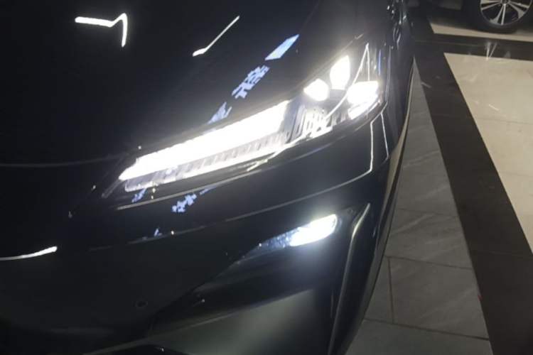 Used Deepal S07 2024 215Max Qiankun Intelligent Driving ADS SE Range-Extended Version Left Front Headlight