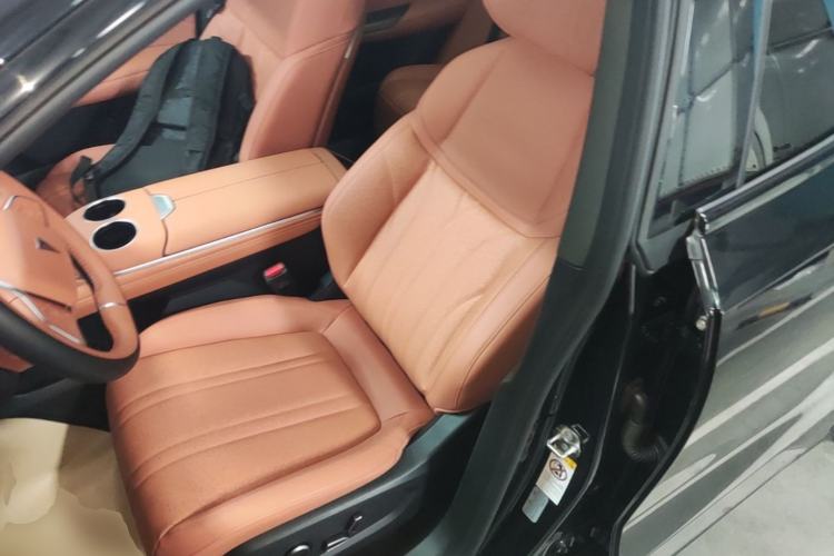 Used Deepal S07 2024 215Max Range-Extended Version Left Front Seat
