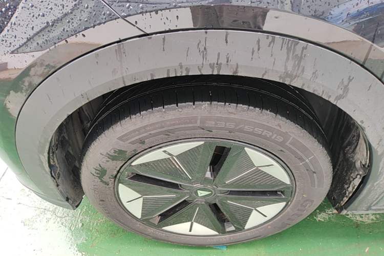 Used Deepal S07 2024 215Max Range-Extended Version Left Front Wheel Hub