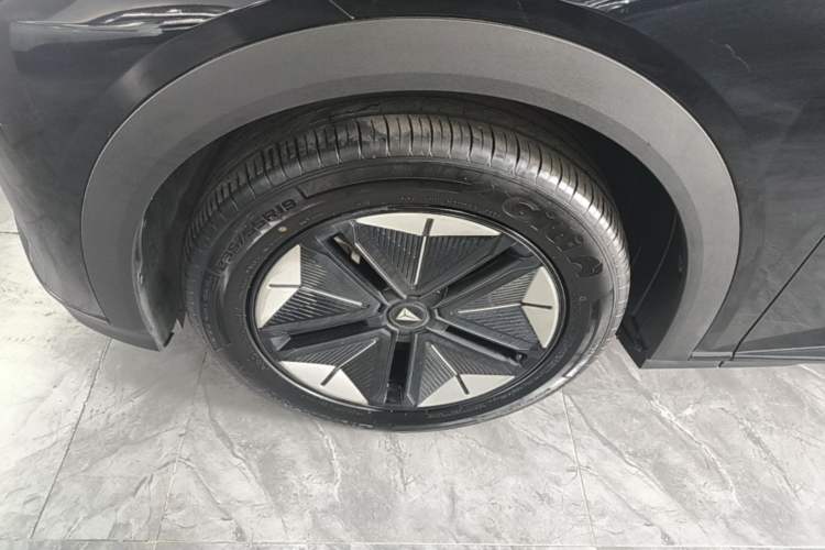 Used Deepal S07 2024 215Max Range-Extended Version Left Front Wheel Hub