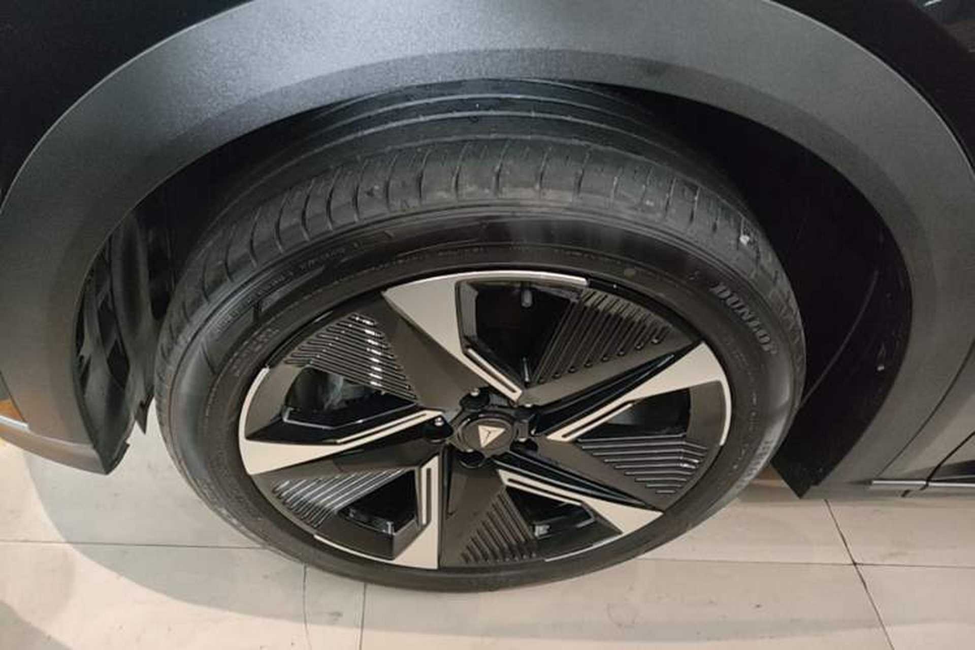 Used Deepal S07 2024 121Max Glory Edition Left Front Wheel Hub