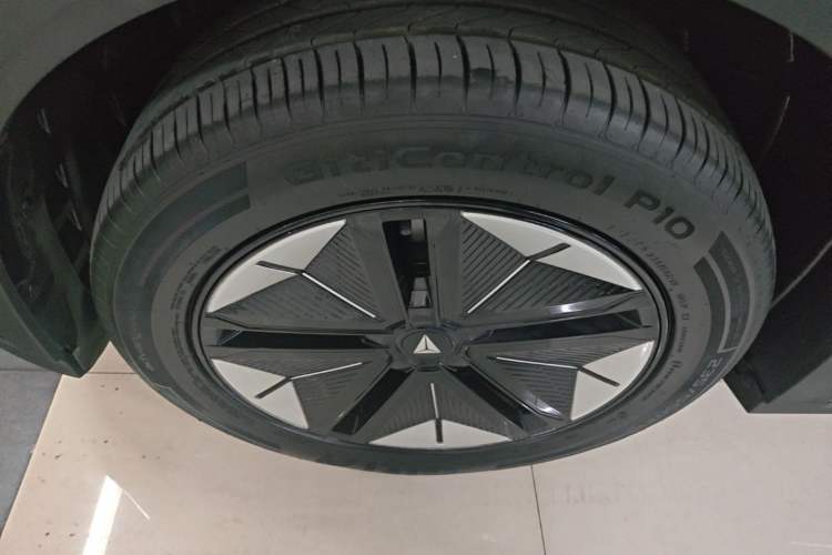 Used Deepal S07 2024 215Max Range-Extended Version Left Front Wheel Hub