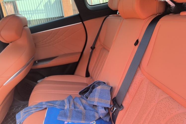 Used Deepal S07 2024 520Max Qiankun Intelligent Driving ADS SE Pure Electric Version Left Rear Seat