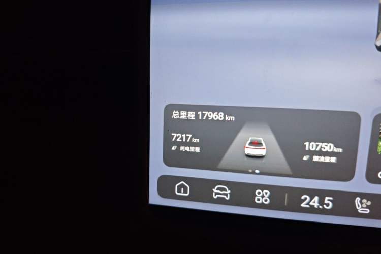 Used Deepal S07 2024 215Max Qiankun Intelligent Driving ADS SE Range-Extended Version Odometer Close Up