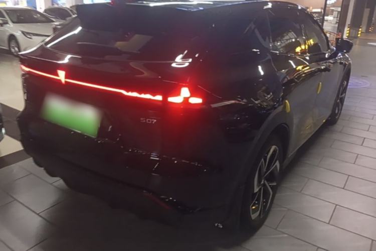Used Deepal S07 2024 215Max Qiankun Intelligent Driving ADS SE Range-Extended Version Rear Right 45 Deg