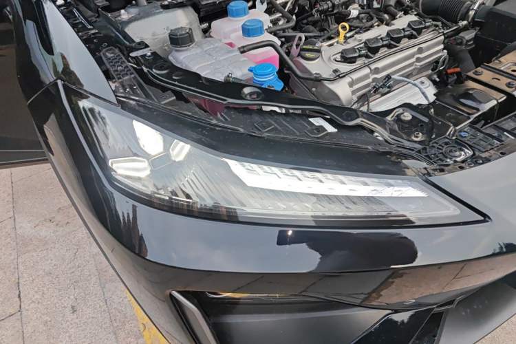 Used Deepal S07 2024 215Max Range-Extended Version Right Front Headlight