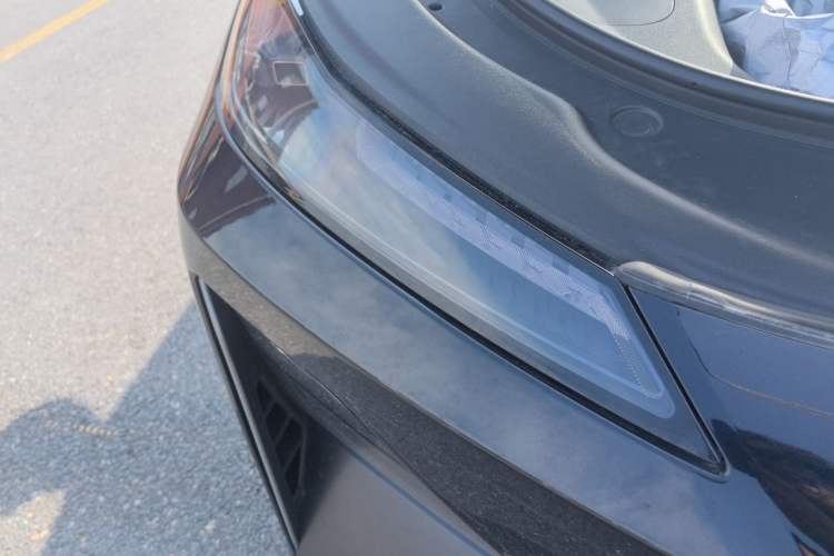 Used Deepal S07 2024 520Max Qiankun Intelligent Driving ADS SE Pure Electric Version Right Front Headlight