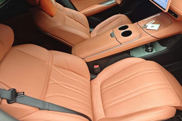 Used Deepal S07 2024 215Max Range-Extended Version Right Front Seat