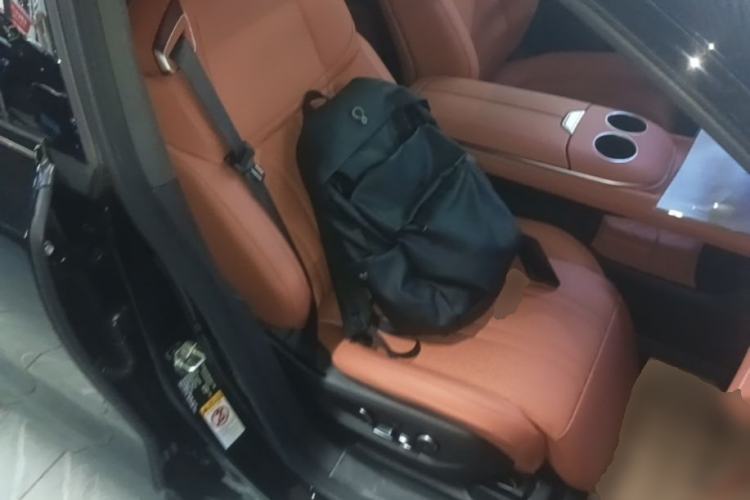 Used Deepal S07 2024 215Max Qiankun Intelligent Driving ADS SE Range-Extended Version Right Front Seat