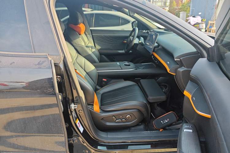 Used Deepal S07 2024 520Max Pure Electric Version Right Front Seat