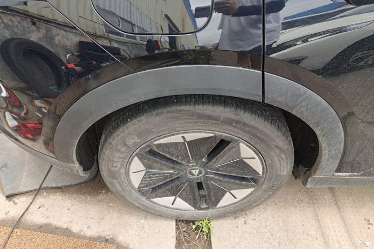 Used Deepal S07 2024 215Max Range-Extended Version Right Rear Wheel Hub