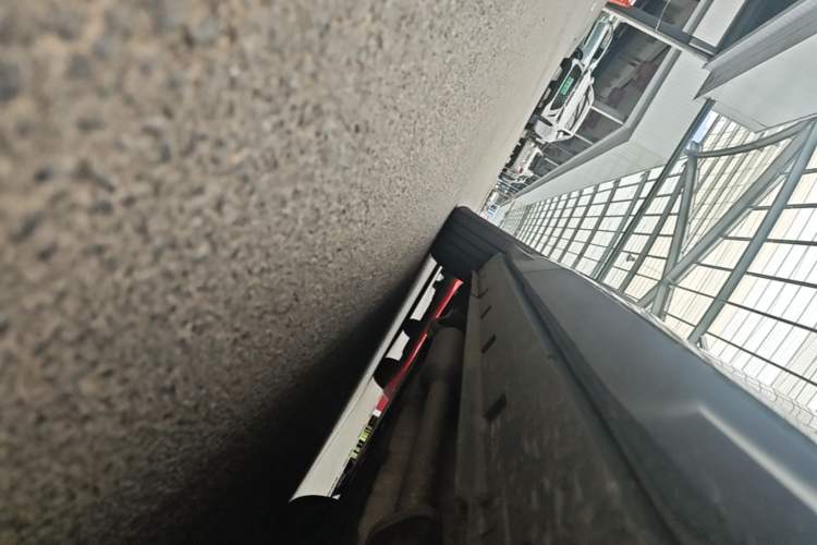 Used Deepal S07 2024 215Max Range-Extended Version Right Side Sill