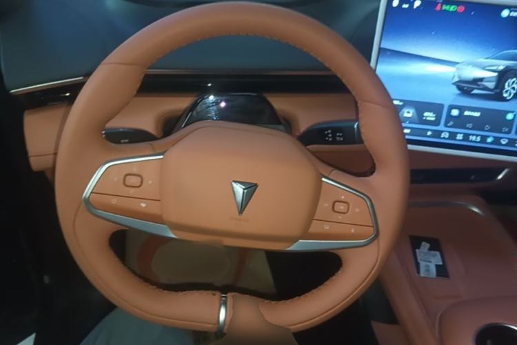 Used Deepal S07 2024 215Max Qiankun Intelligent Driving ADS SE Range-Extended Version Steering Wheel