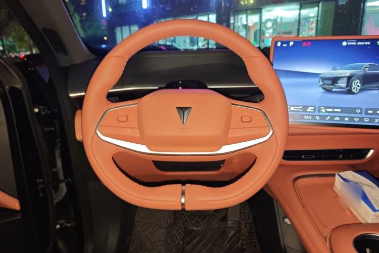 Used Deepal S07 2024 215Max Qiankun Intelligent Driving ADS SE Range-Extended Version Steering Wheel