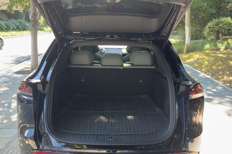 Used Deepal S07 2024 215Max Range-Extended Version Trunk