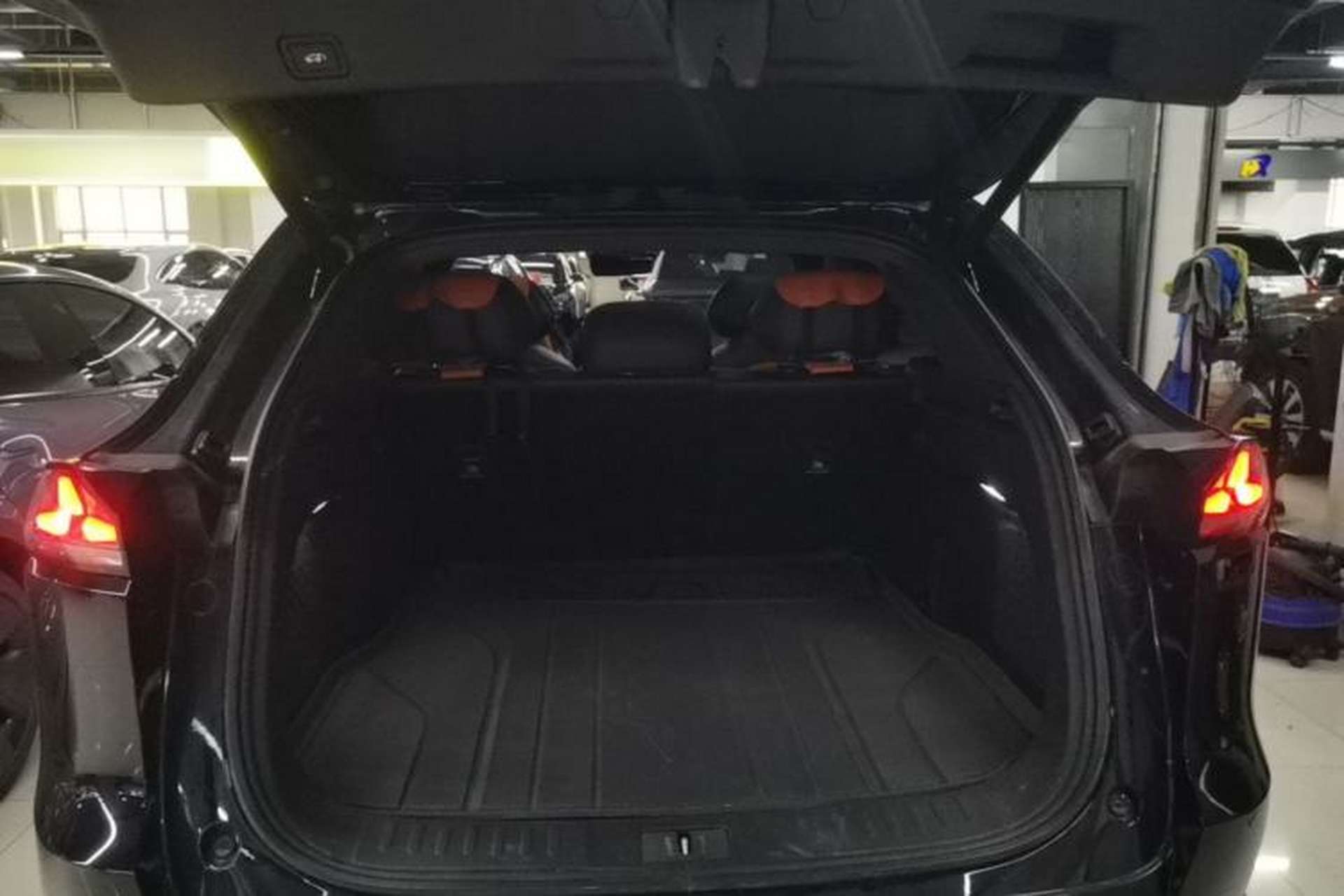 Used Deepal S07 2024 121Max Glory Edition Trunk