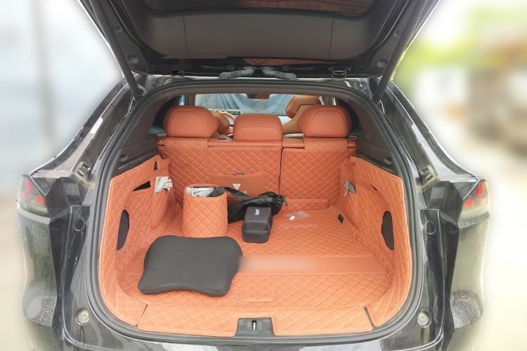Used Deepal S07 2024 520Max Qiankun Intelligent Driving ADS SE Pure Electric Version Trunk