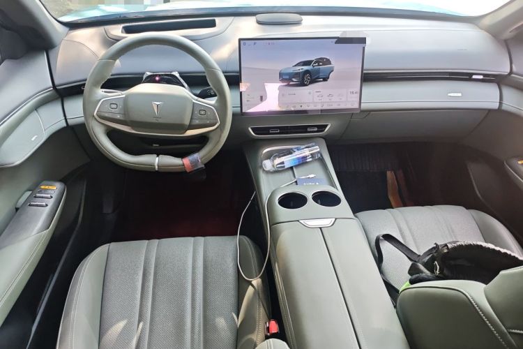 Used Deepal S07 2024 520Max Qiankun Intelligent Driving ADS SE Pure Electric Version Center Console