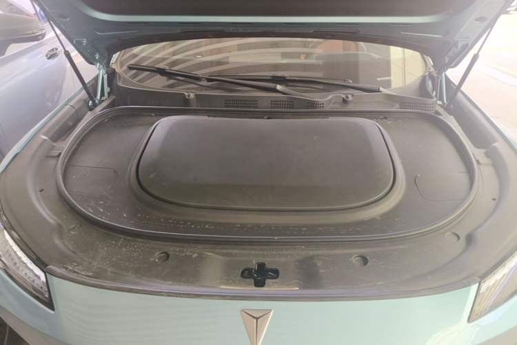 Used Deepal S07 2024 215Max Range-Extended Version Engine Bay