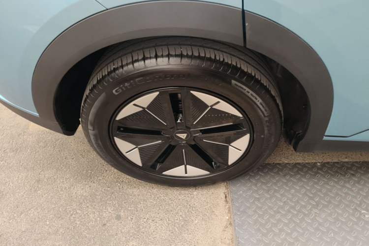 Used Deepal S07 2024 215Max Range-Extended Version Exterior 5