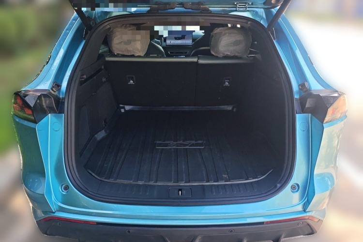 Used Deepal S07 2024 520Max Qiankun Intelligent Driving ADS SE Pure Electric Version Trunk
