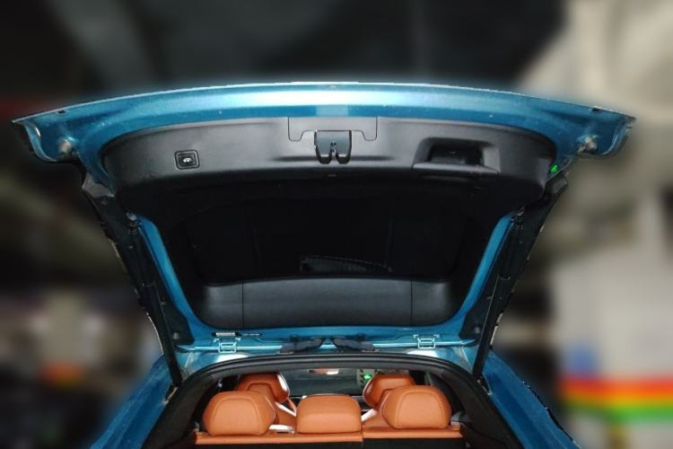 Used Deepal S07 2024 215Max Range-Extended Version Trunk