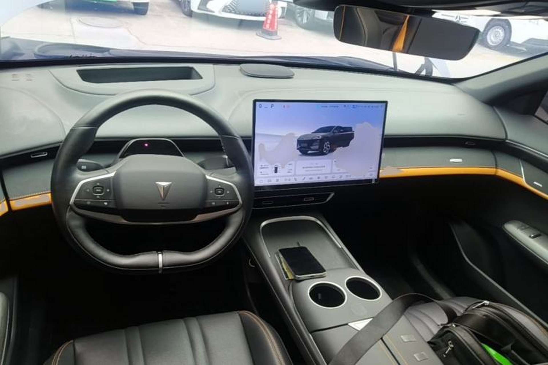 Used Deepal S07 2024 215Max Qiankun Intelligent Driving ADS SE Range-Extended Version Center Console