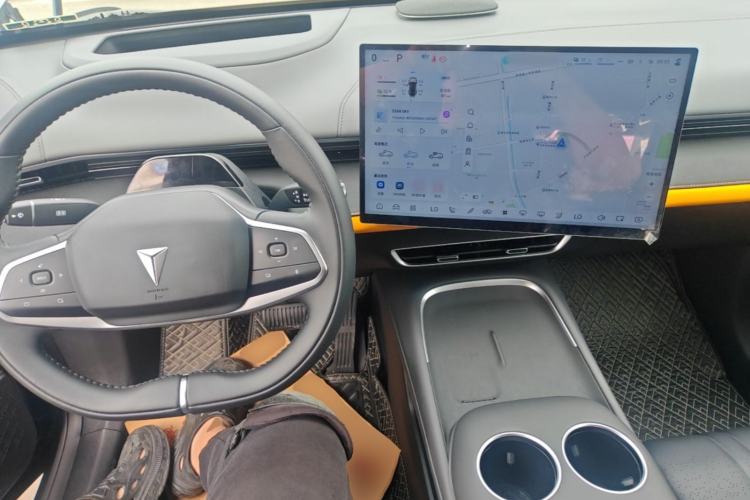 Used Deepal S07 2024 215Max Qiankun Intelligent Driving ADS SE Range-Extended Version Center Console
