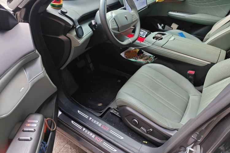 Used Deepal S07 2024 215Max Range-Extended Version Driver Seat
