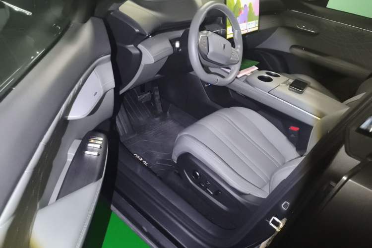 Used Deepal S07 2024 628Max Qiankun Intelligent Driving ADS SE Pure Electric Version Driver Seat