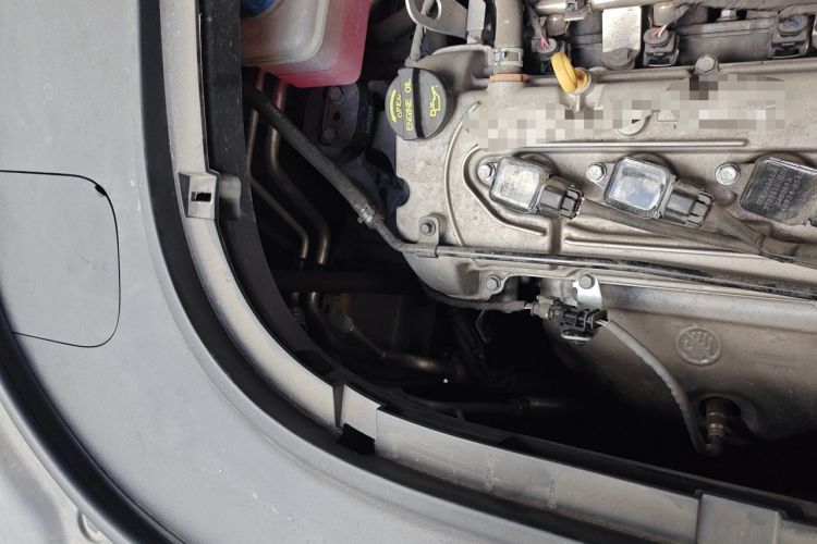 Used Deepal S07 2024 215Max Range-Extended Version Engine Bay Right