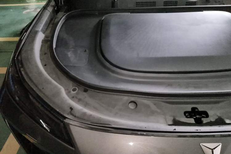 Used Deepal S07 2024 215Max Qiankun Intelligent Driving ADS SE Range-Extended Version Engine Bay Right