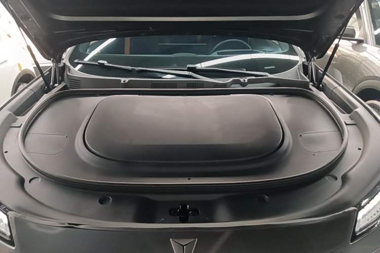 Used Deepal S07 2024 215Max Range-Extended Version Engine Bay