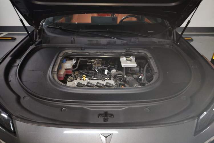 Used Deepal S07 2024 215Max Range-Extended Version Engine Bay