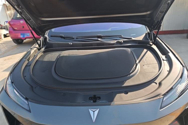 Used Deepal S07 2024 215Max Qiankun Intelligent Driving ADS SE Range-Extended Version Engine Bay