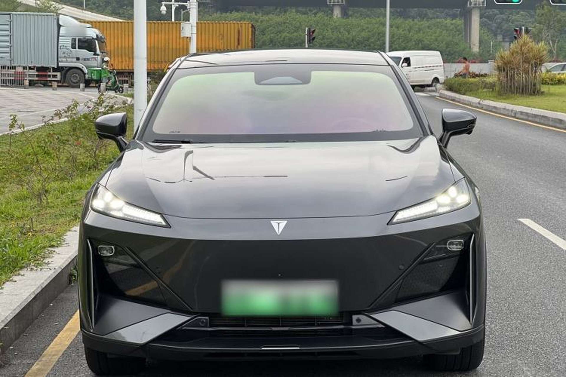 Used Deepal S07 2024 215Max Qiankun Intelligent Driving ADS SE Range-Extended Version Exterior 2