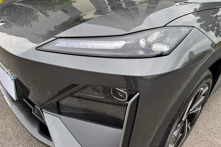 Used Deepal S07 2024 215Max Qiankun Intelligent Driving ADS SE Range-Extended Version Exterior 8