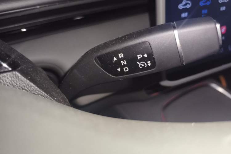 Used Deepal S07 2024 520Max Pure Electric Version Gear Lever