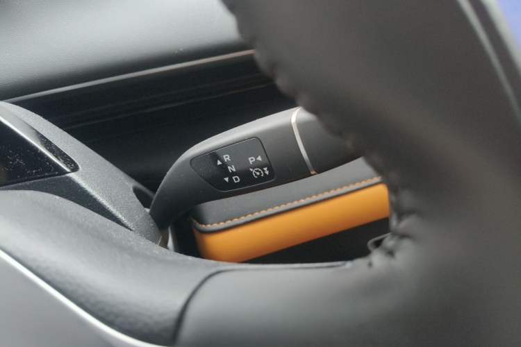 Used Deepal S07 2024 285Max Range-Extended Version Gear Lever