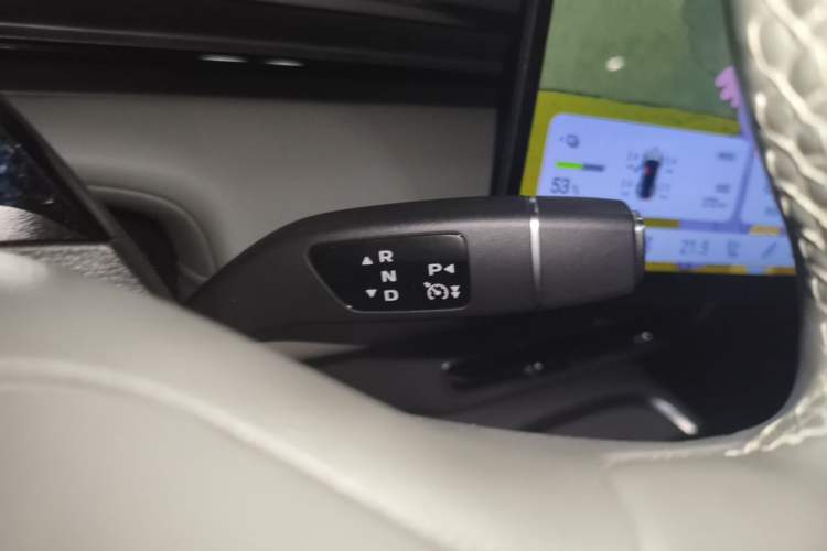 Used Deepal S07 2024 628Max Qiankun Intelligent Driving ADS SE Pure Electric Version Gear Lever