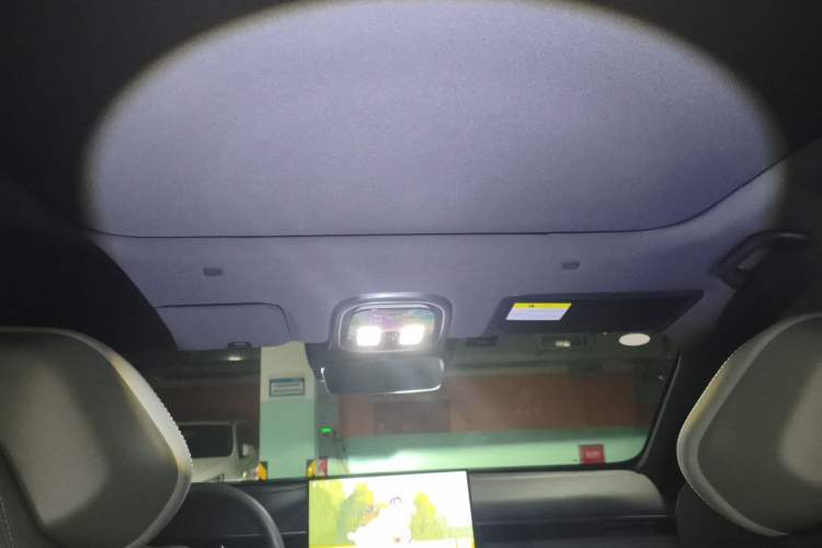 Used Deepal S07 2024 628Max Qiankun Intelligent Driving ADS SE Pure Electric Version Headliner