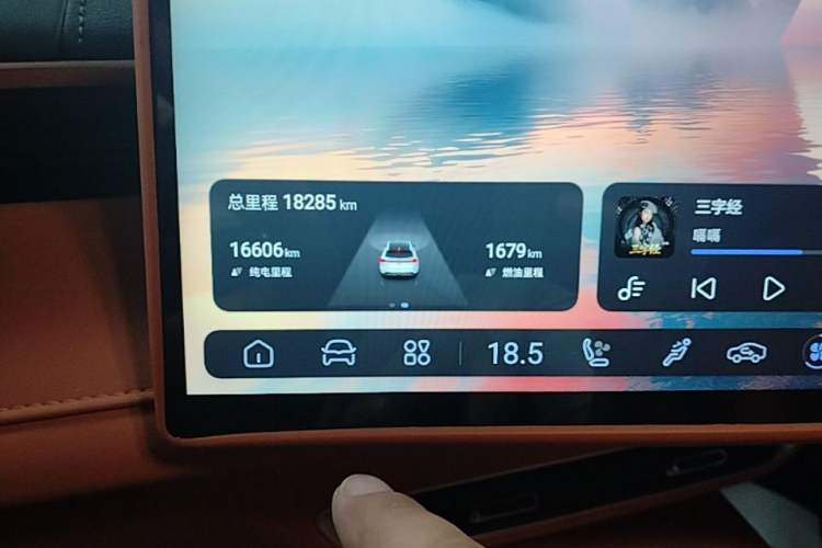 Used Deepal S07 2024 285Max Qiankun Intelligent Driving ADS SE Range-Extended Version Instrument Cluster