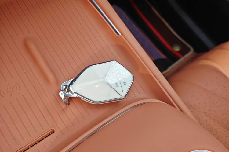 Used Deepal S07 2024 121Max Glory Edition Interior 1