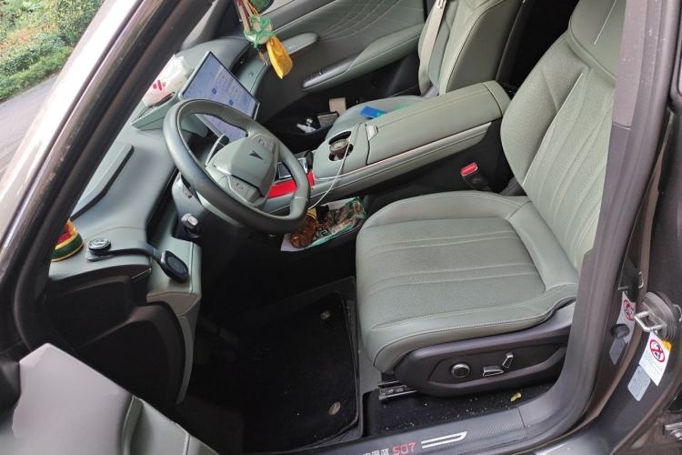 Used Deepal S07 2024 215Max Range-Extended Version Left Front Seat