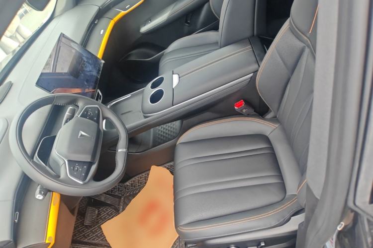 Used Deepal S07 2024 215Max Qiankun Intelligent Driving ADS SE Range-Extended Version Left Front Seat