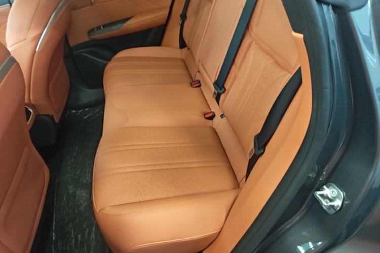 Used Deepal S07 2024 215Max Range-Extended Version Left Rear Seat