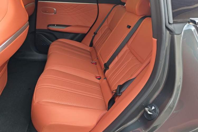 Used Deepal S07 2024 215Max Qiankun Intelligent Driving ADS SE Range-Extended Version Left Rear Seat
