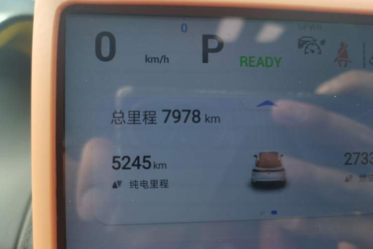 Used Deepal S07 2024 215Max Range-Extended Version Odometer Close Up